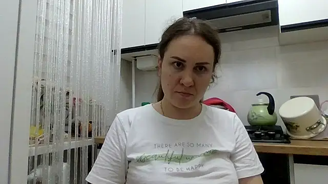 MeadowEyes Adlı Modelin Canlı XXX Sohbeti