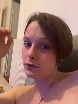 Quenn667 Live XXX-chat