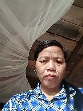 Elfledaa 现场XXX聊天