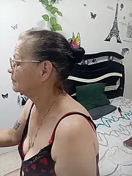Chat XXX ao vivo de katrinna_