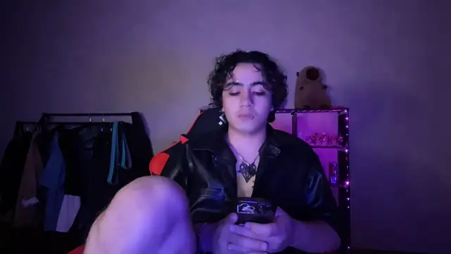_ELIGOS_ Live XXX Chat