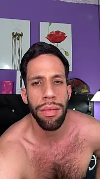 Chat +18 de Karim_mansur ao vivo