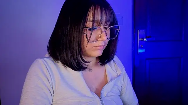 Онлайн чат XXX sophiievv