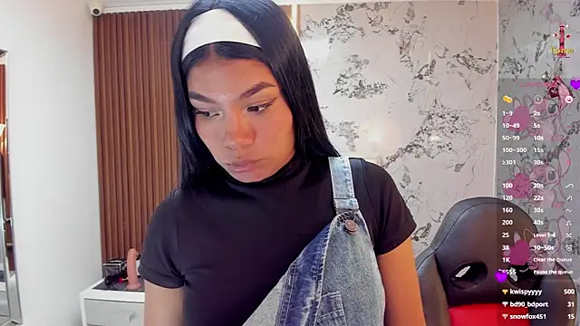 MILEY_JOAS2's Live XXX Chat