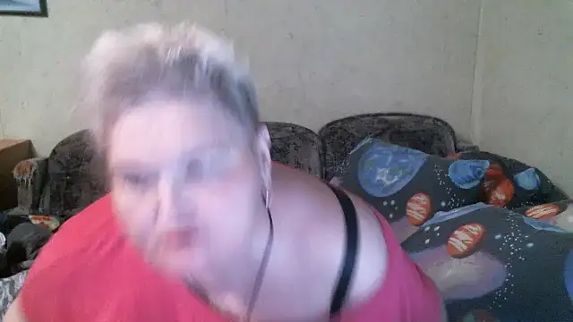 Lana555's Live XXX Chat