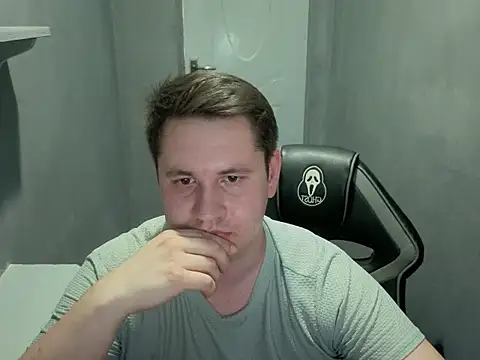 Max_Marlyn: απευθείας συνομιλία ΧΧΧ