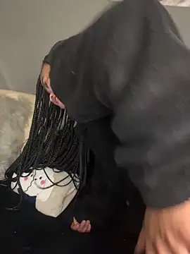 Hot_Mess18's Live XXX Chat