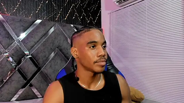 axel_silva4 élő XXX-chatje