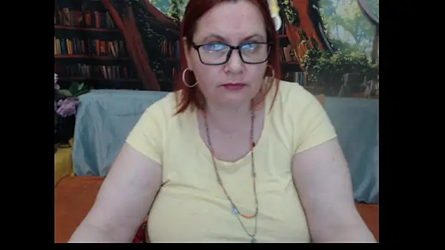 PlayfullMaturen Live XXX chat