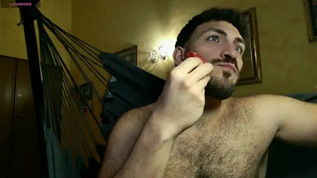 mark_ariete Adlı Modelin Canlı XXX Sohbeti