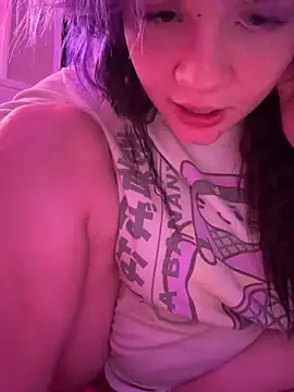 Cutiepiespanks' Live XXX Chat