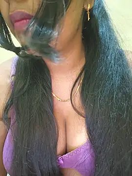Missdiwani Chat XXX in diretta