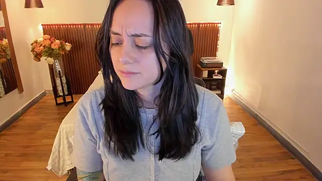 KatherineBond – Naživo XXX chat
