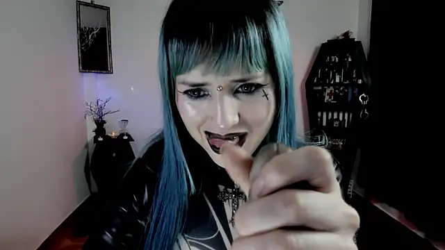 DimmuandDarkness' Live XXX Chat