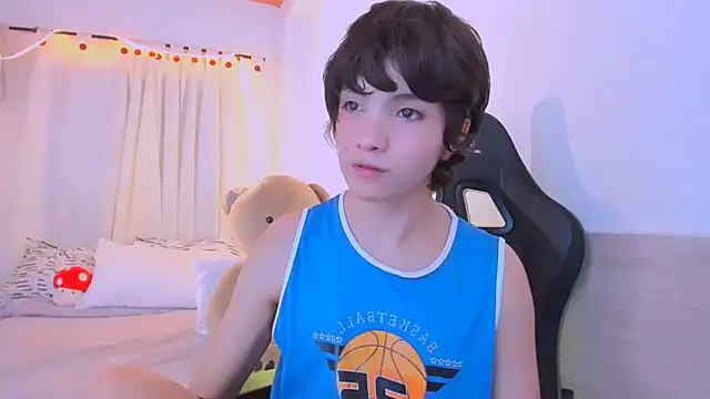 Sweet_Allan 即時 XXX 聊天