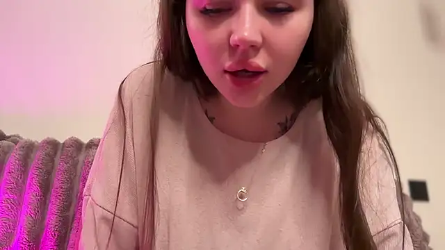 AlmaryKim Chat XXX live