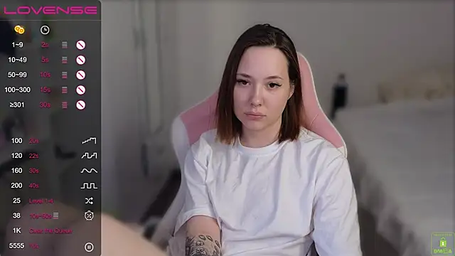 Airyhill's Live XXX Chat