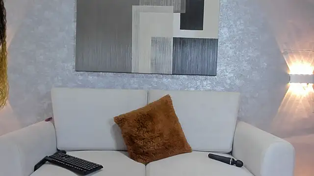 Czat XXX na żywo – Lucia_jane