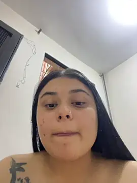 alissonfernandez_ élő XXX-chatje