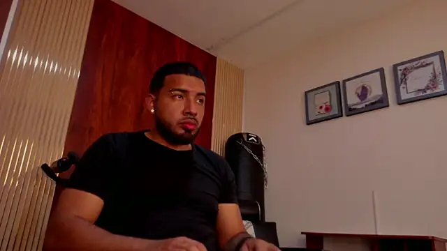 Massimo_Moretti – Naživo XXX chat