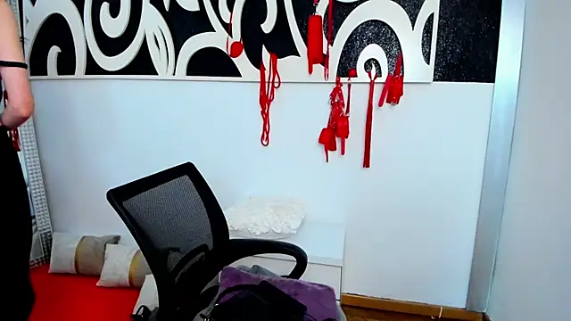 Chat +18 de Vanessa4Dom ao vivo