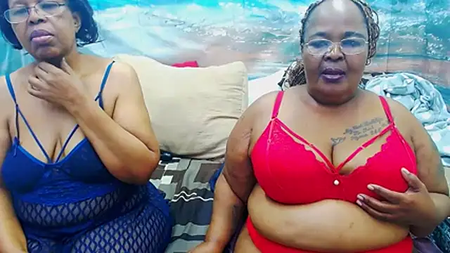 دردشة SEXY_MATURExx الجنسية المباشرة