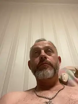 XXX chat uživo modela Frosl