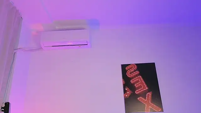 okerriella 现场XXX聊天