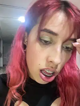 MeraSecretXXX – Naživo XXX chat