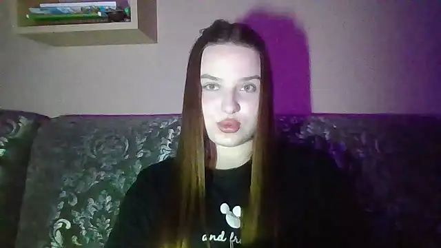 BratzDollVibes live XXX chat