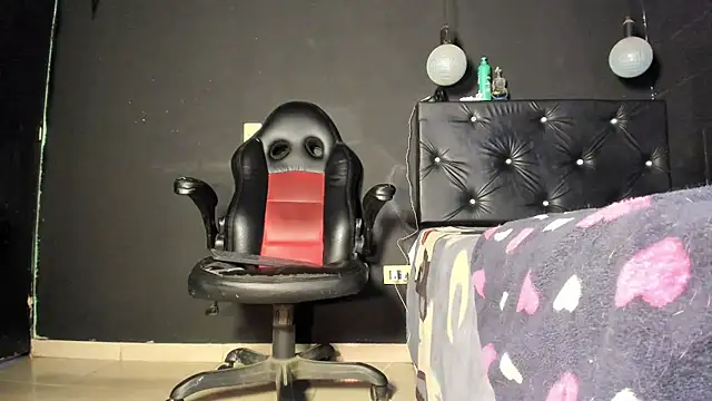 FuckHardlove Live XXX-Chat