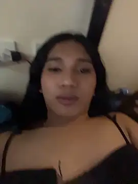 Chatroom XXX en direct de slutty_aki