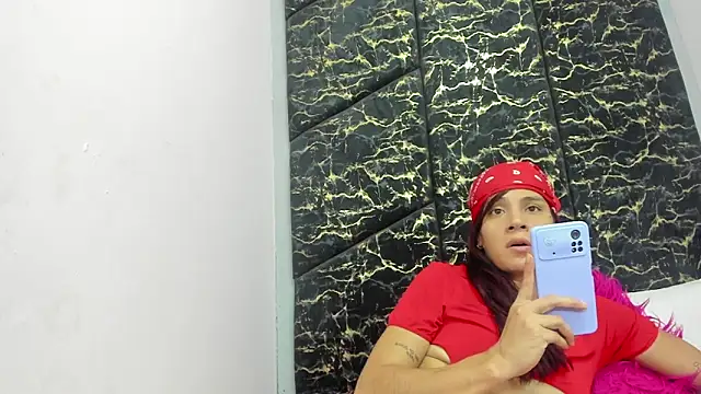 AlahiaEvanz Live XXX-Chat