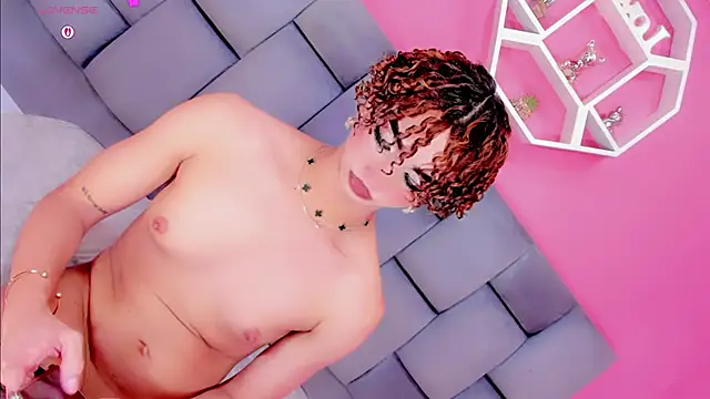 Nauthy_girl's Live XXX Chat