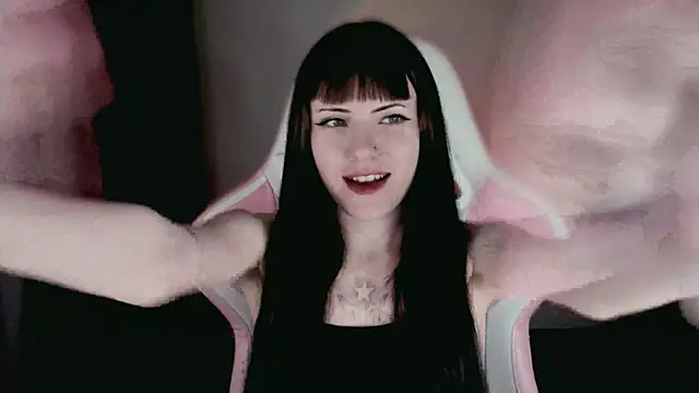 astra_rift's Live XXX Chat