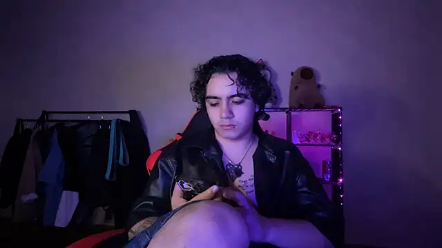 _ELIGOS_ Live XXX Chat