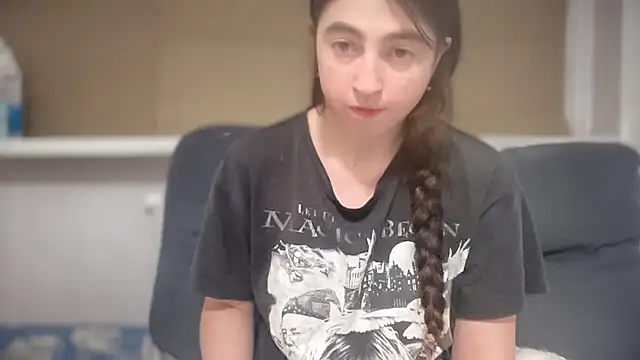 Aphr0ditee: онлайн-секс-чат