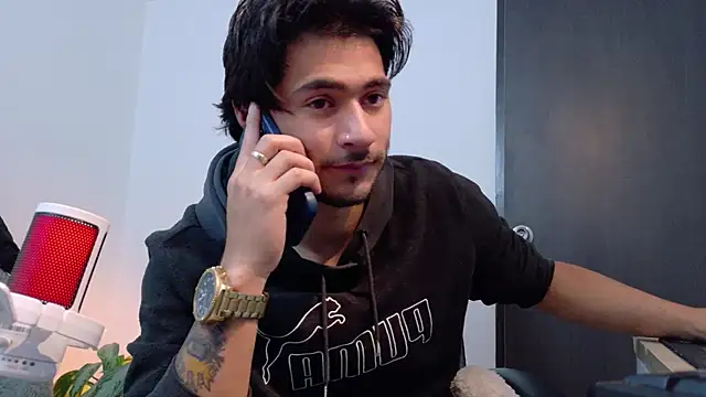 Elian_savoy's Live XXX Chat