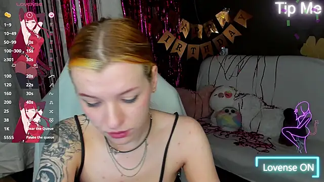 MeganNewCat Live XXX-Chat