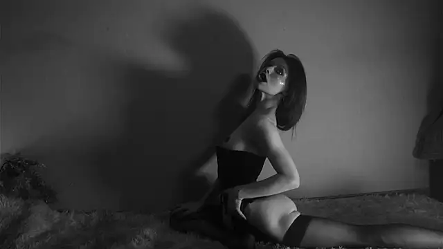 ginger_hugs' Webcam Show