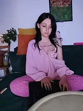 Luna_Yakova's Live XXX Chat