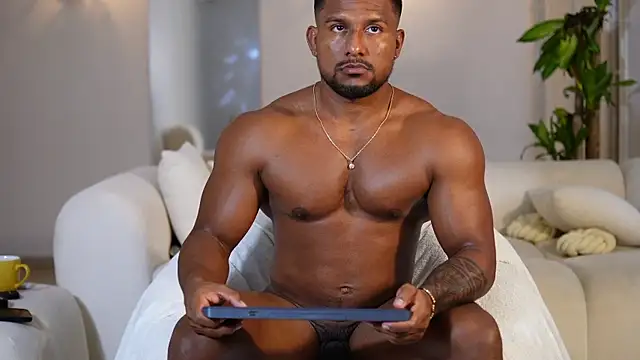 CallumMuscle: απευθείας συνομιλία ΧΧΧ