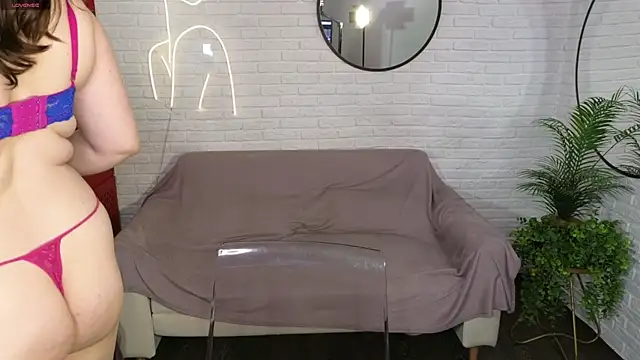 Peneloppa_Star Live XXX-Chat