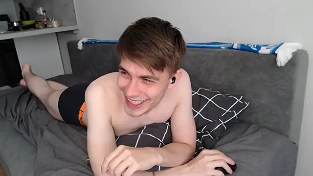Student_Oliver Live XXX-chat