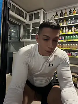 OliverWest04's Live XXX Chat