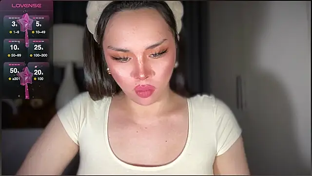 MISSANACONDA – Naživo XXX chat