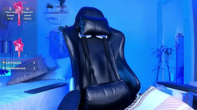 NovaaWheler – Naživo XXX chat