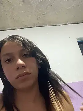 Geminis_m live XXX chat