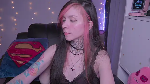 -VKatt live XXX chat
