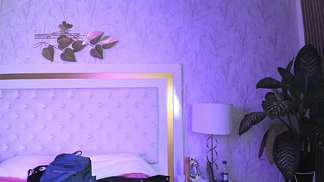 Effy_Kessler Live XXX-chat
